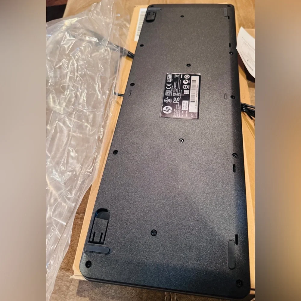 HP- Black Wired Keyboard NIB
